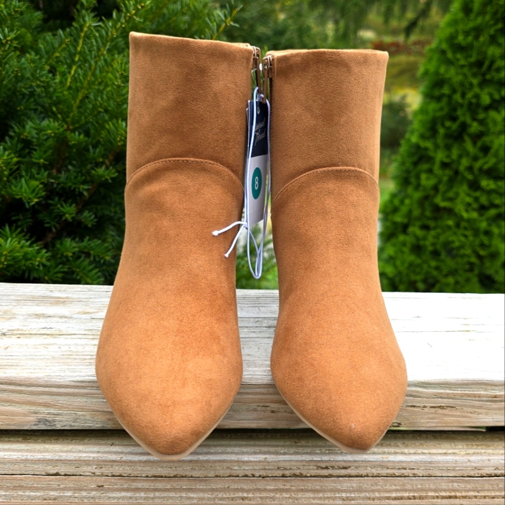 Universal Threads NEW!! Frances Tan Microfiber, B… - image 6